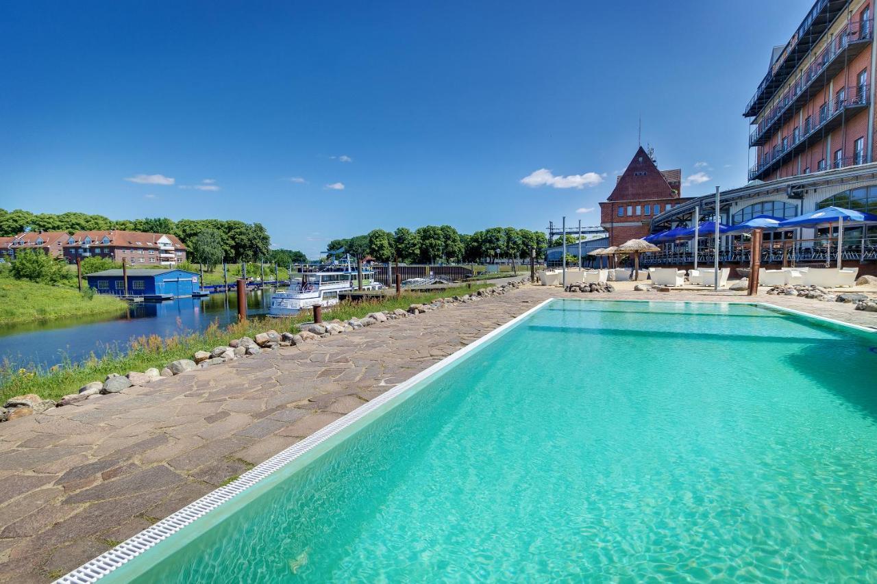 Hotel Doemitzer Hafen ภายนอก รูปภาพ