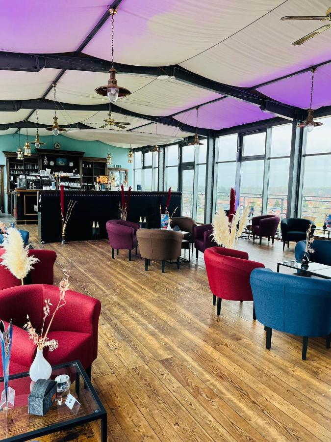 Hotel Doemitzer Hafen ภายนอก รูปภาพ