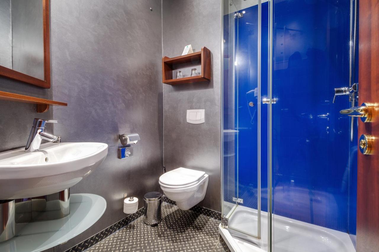 Hotel Doemitzer Hafen ภายนอก รูปภาพ