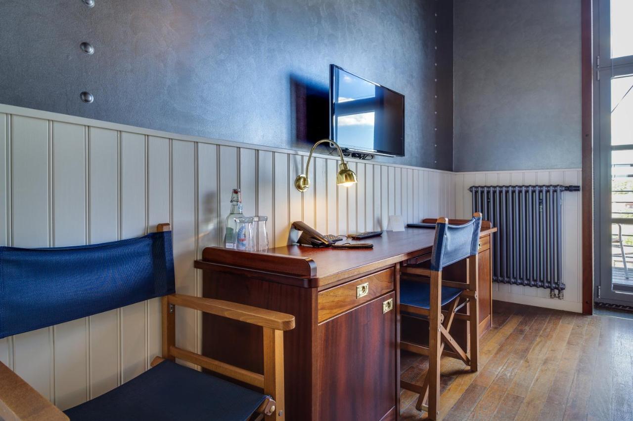 Hotel Doemitzer Hafen ภายนอก รูปภาพ